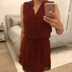Aritzia Babaton Bennett 100% silk red dress sz xxs